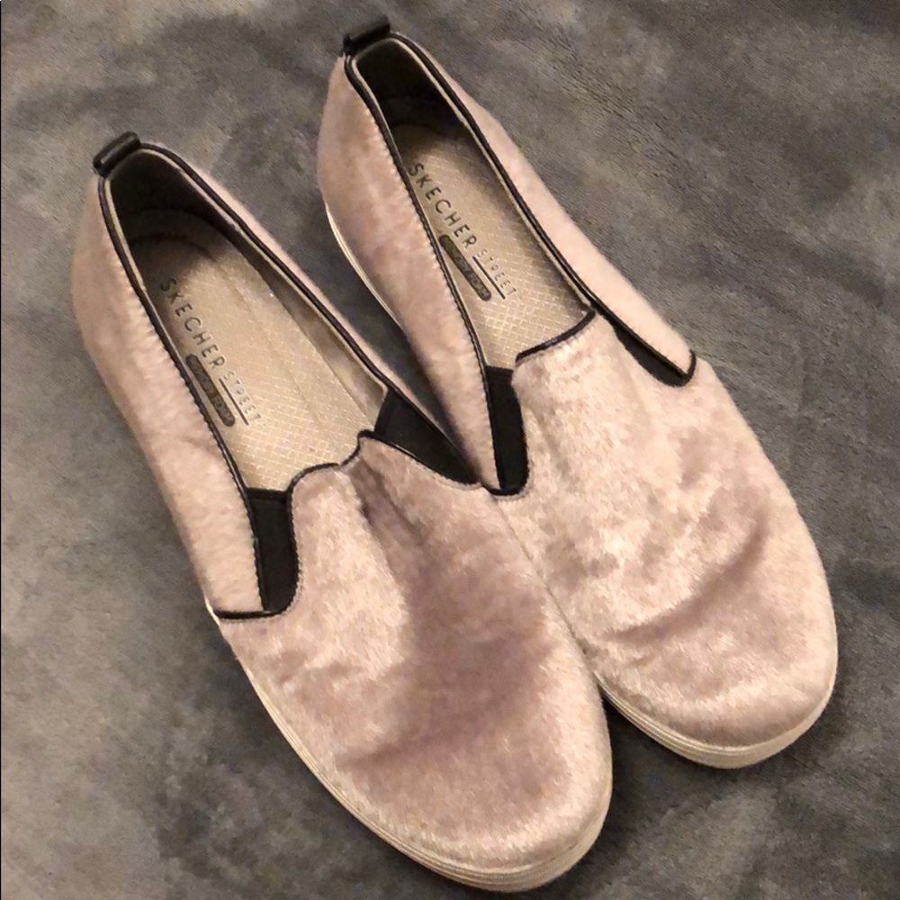 Fuzzy Sketchers